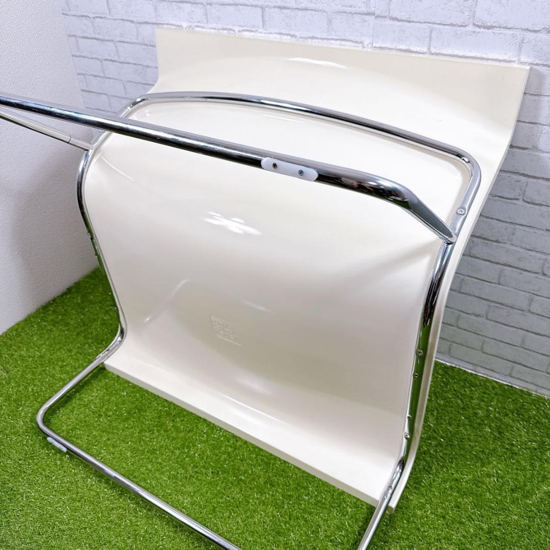 Kartell FORM アームチェア ピエロ・リッソーニ デザイナーズチェア