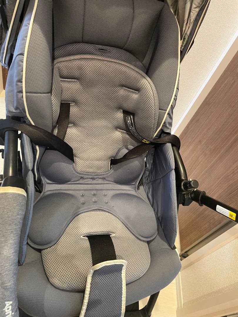 【美品】アップリカ　ベビーカー　ラクーナビッテクッション