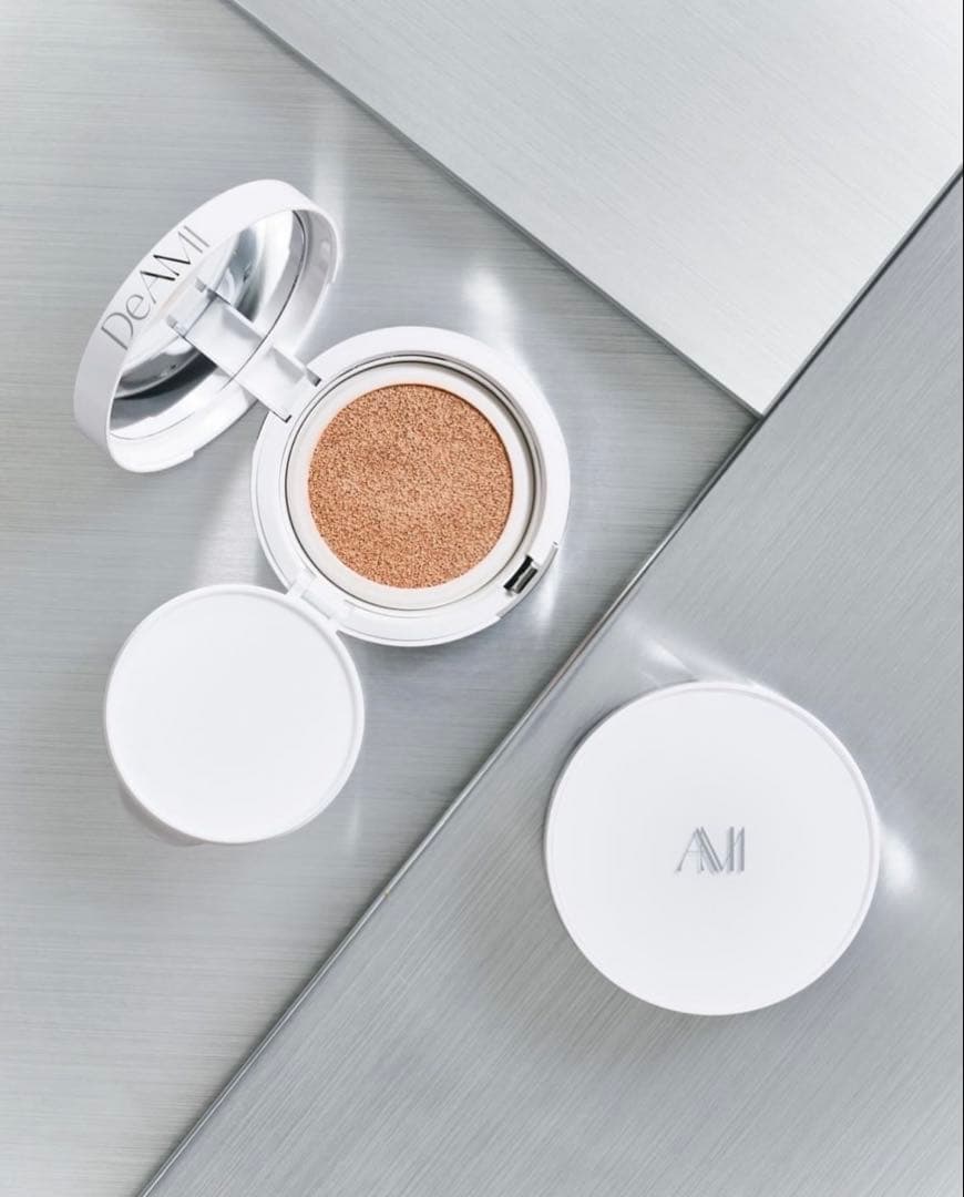 DeAMI クッションファンデーション　本体＋リフィル
