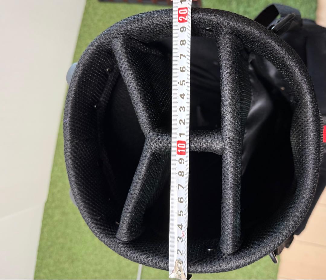 TaylorMade スタンドバッグ 黒赤 キャディバッグ ゴルフ スリムタイプ