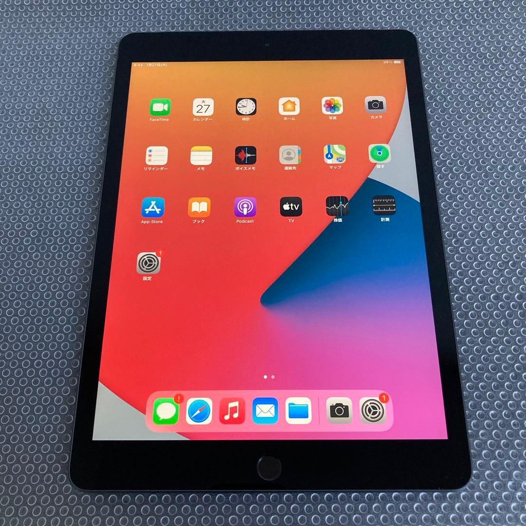 3787 電池最良好☆外観比較的美品☆iPad8第8世代32GB SIMフリー☆