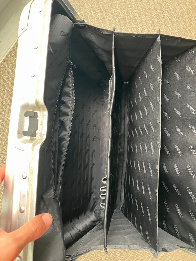 リモワ トパーズ ビジネストロリー 2輪 / Rimowa