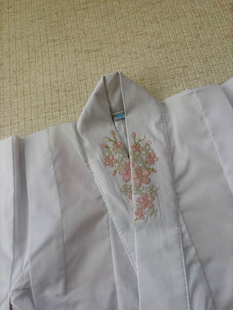 七五三用 3歳女の子着物3点セット　キャサリンコテージ　サイズ100