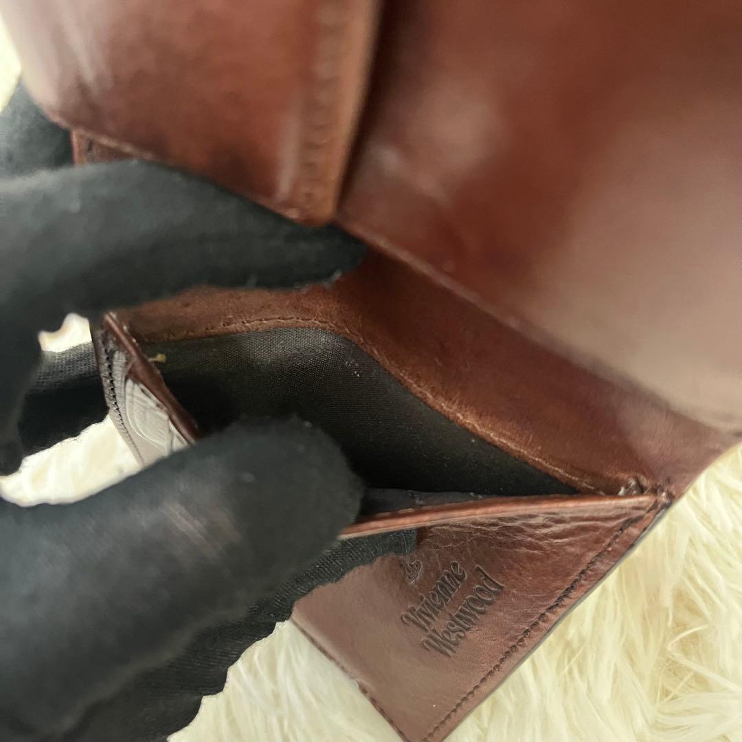 Vivienne Westwood 3Dオーブ 牛革 二つ折り財布 小銭入れ付き