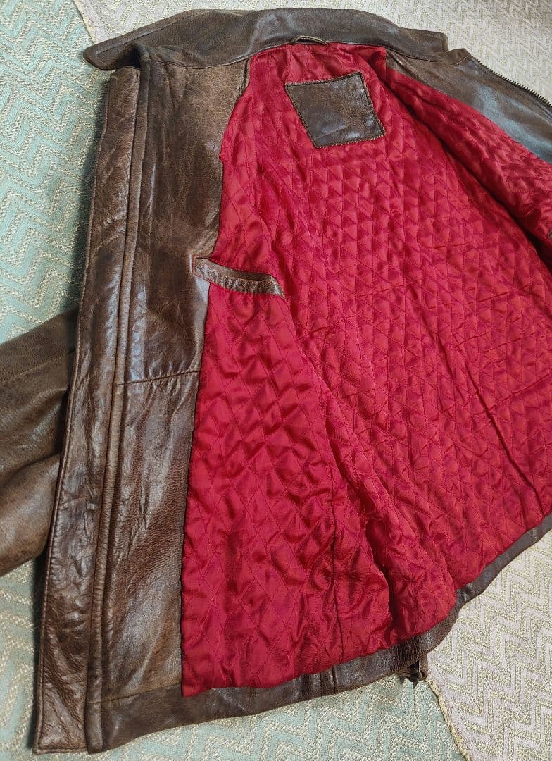 ユニクロ　レザージャケット　数量限定品　羊革
