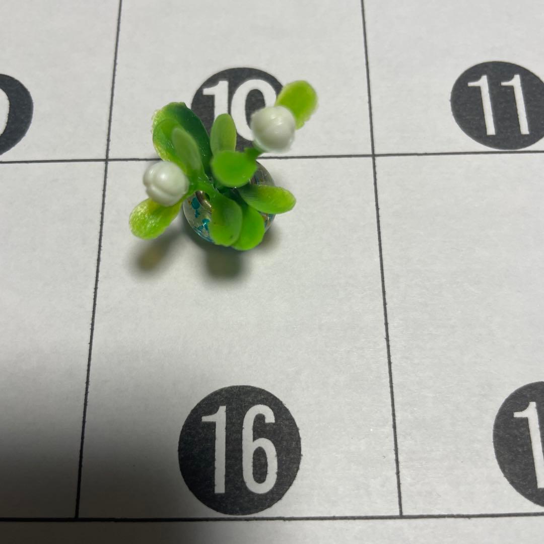 オーダーページミニチュア花のアレンジメント