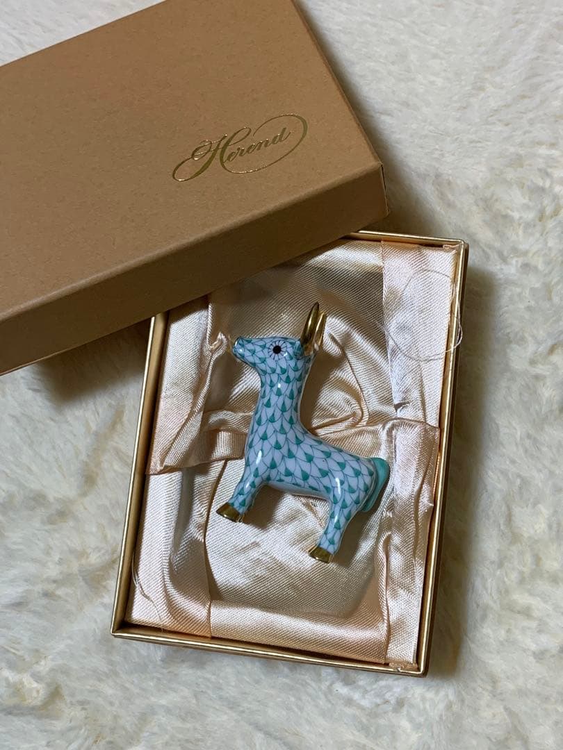 ヘレンド 干支 フィギュリン 牛