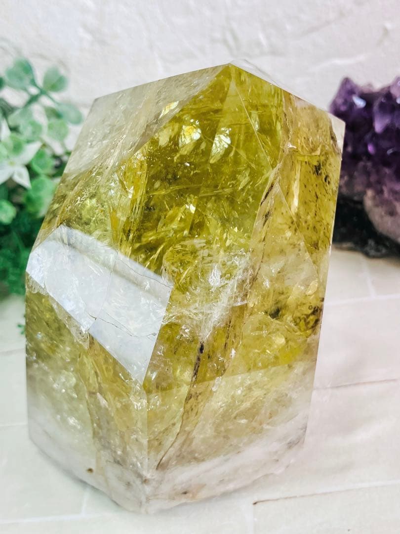 変革の石✨ 虹　オウロヴェルデクォーツ メタモルフォーゼス　セルフヒールド　原石