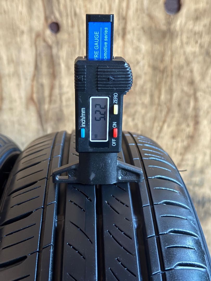 タイヤ・ホイール (572)155/65R14 DUNLOP ENASAVE EC300