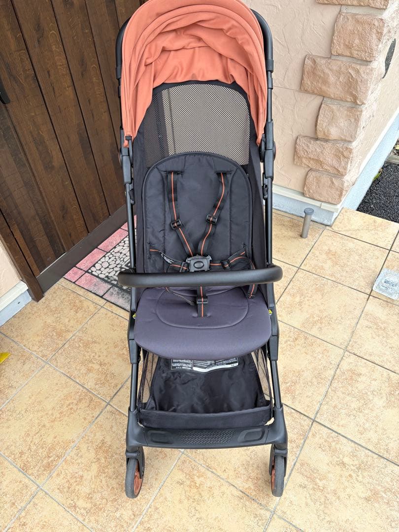【美品】月曜日まで限定価格！シンコンパクトベビーカーβ 西松屋