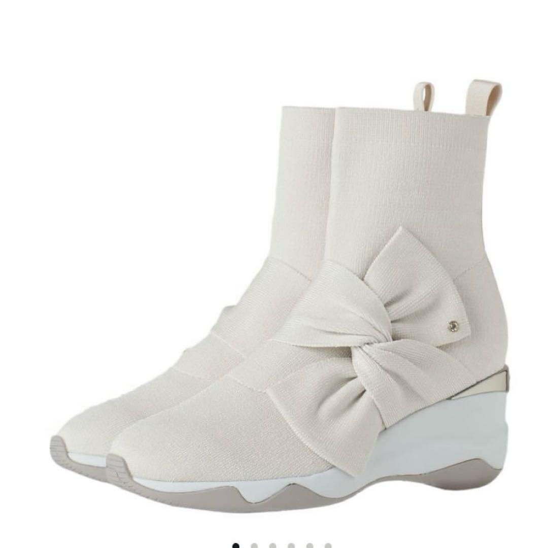 +diana プラスダイアナ　ニットショートブーツ 撥水　スニーカーブーツ