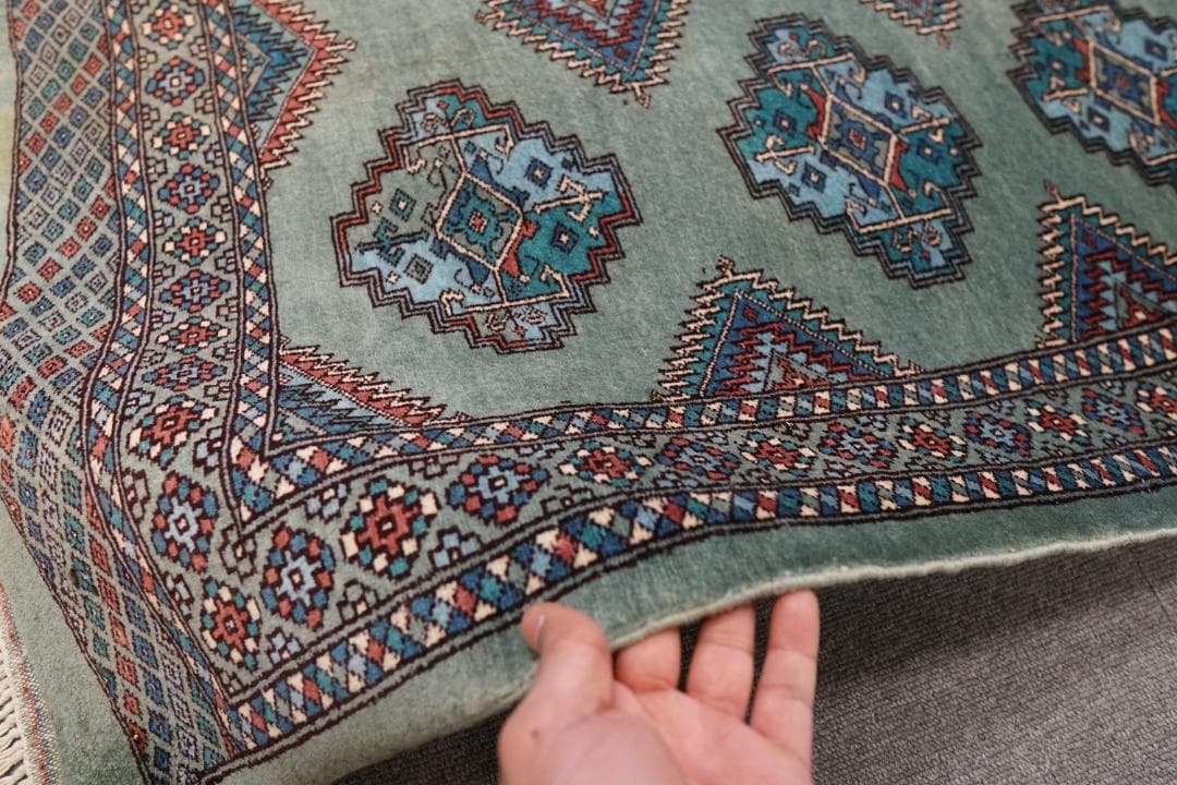 [SALE]パキスタン 手織り絨毯 ヴィンテージラグ 143cm×93cm