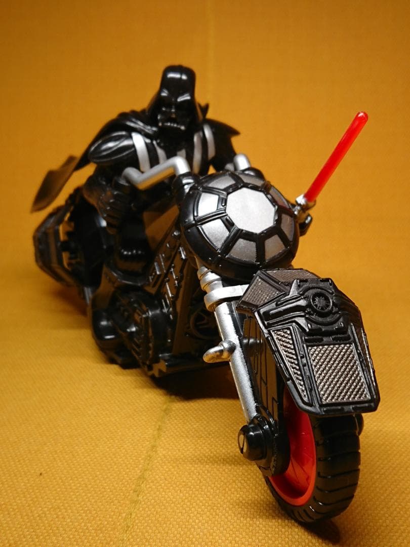 【美品】ダース・ベイダー　オブジェ　置物　インテリア　工芸品　美術品　A1099