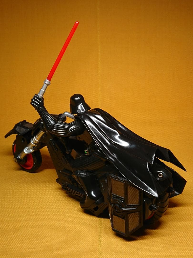 【美品】ダース・ベイダー　オブジェ　置物　インテリア　工芸品　美術品　A1099