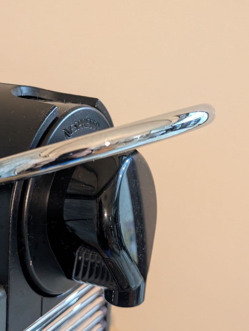 ネスプレッソ「ピクシー ツー」 チタン　2023年製