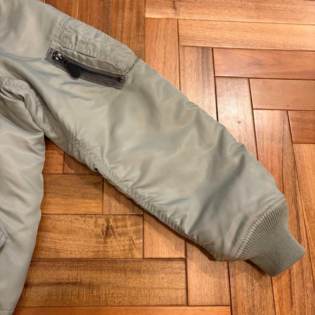 AVIREX シグネチャーロゴ　MA-1 グリーン Mサイズ alpha