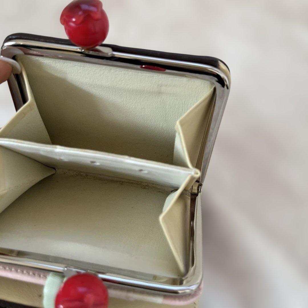 入手困難 希少 キタムラ がま口 ケーキ財布 折り財布 レザー コンパクト