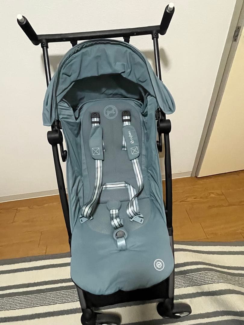 cybex リベル2024 ストーミーブルー　バンパーバー・純正レインカバー付き