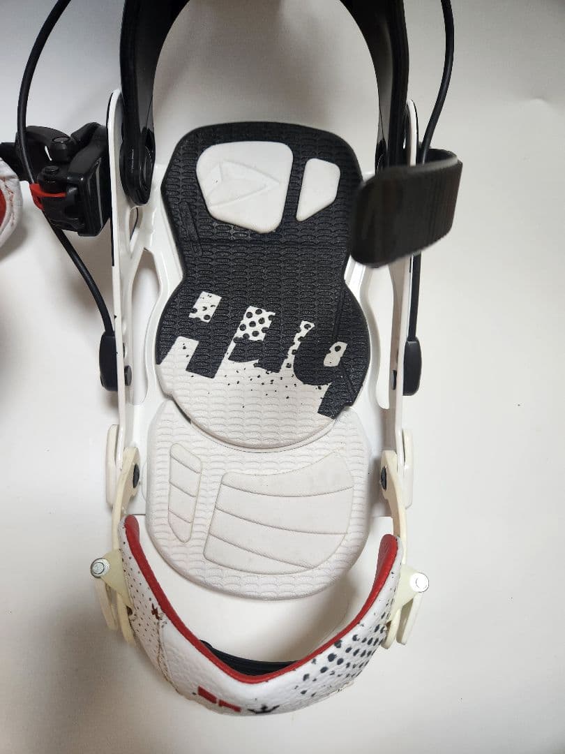 SP スノーボード ビンディング ホワイト/ブラック/レッド