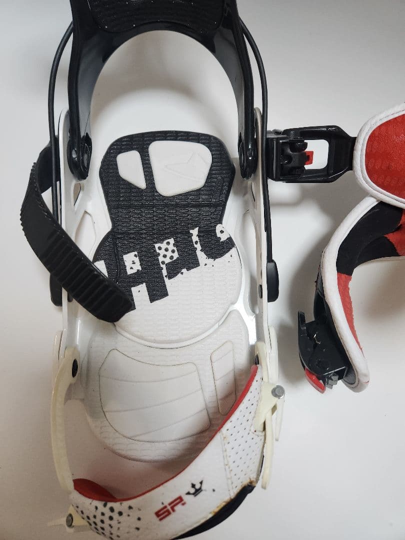 SP スノーボード ビンディング ホワイト/ブラック/レッド