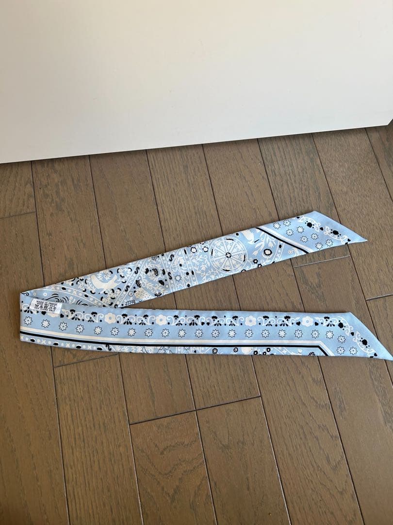 HERMÈS バンダナ柄　エルメス　ツイリー