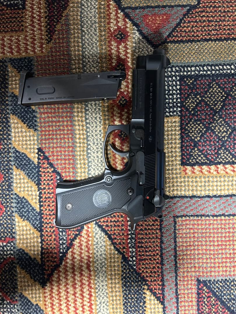 ベレッタm9a1