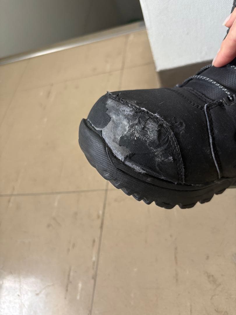 BURTON CARTEL （M）MOTO-ASIAN FIT （9）（27㌢）