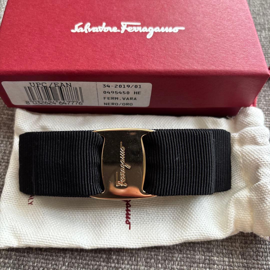 Salvatore Ferragamoフェラガモ　バレッタ