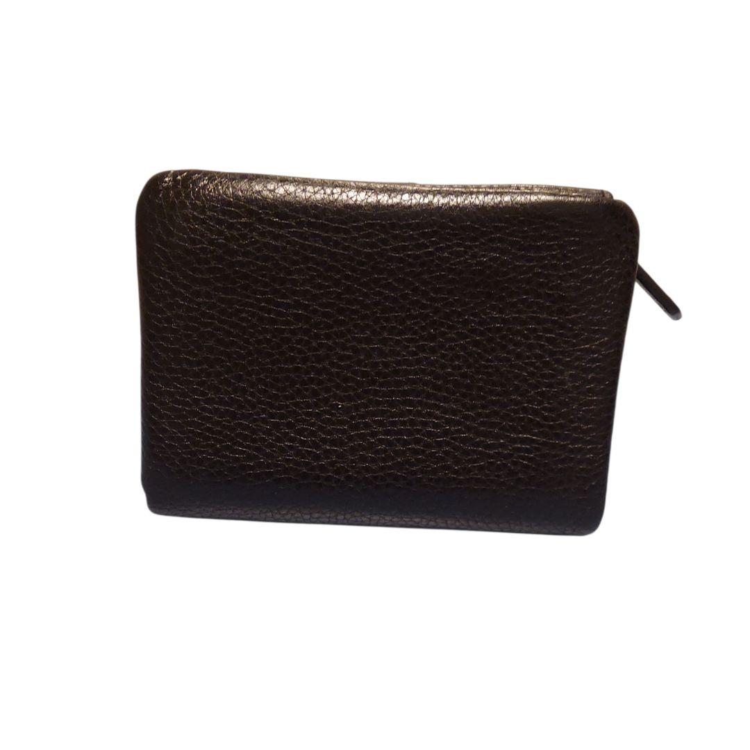 【ear】コンチョ 2つ折り財布 レザー 黒 コンパクト