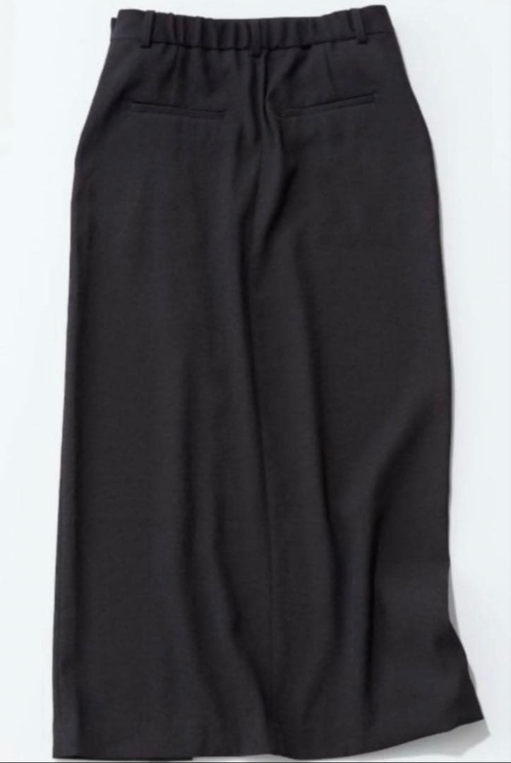 【新品未使用】Meravel ミーラベル ロングスカート 黒　高橋志津奈