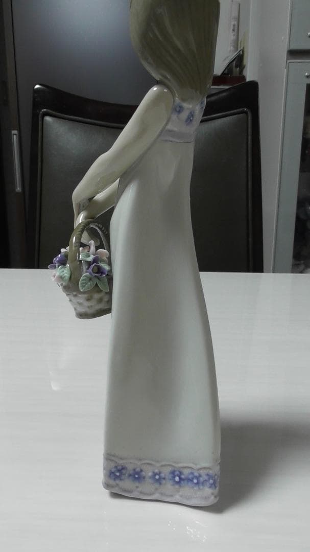 LLADRO　リヤドロ【お花の宝物】２　リアドロ　 インテリア　L310
