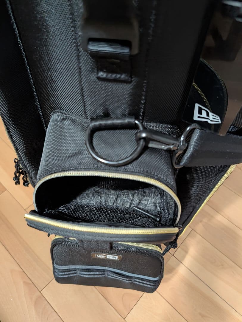 ニューエラ キャディーバッグ ブラック × ゴールド 9型 48㌅