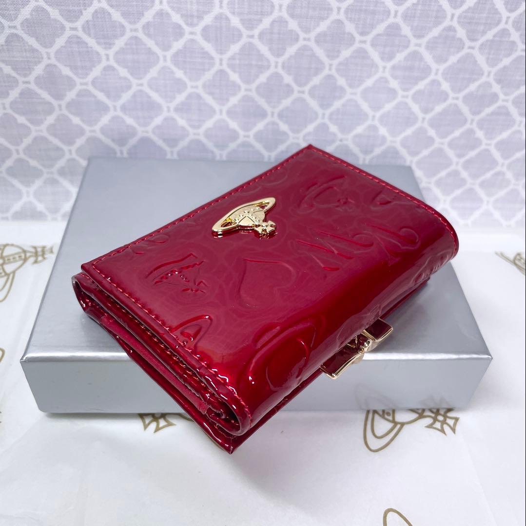 【大人気✨️ショッパー付き】新品 Vivienne Westwood エナメル 赤