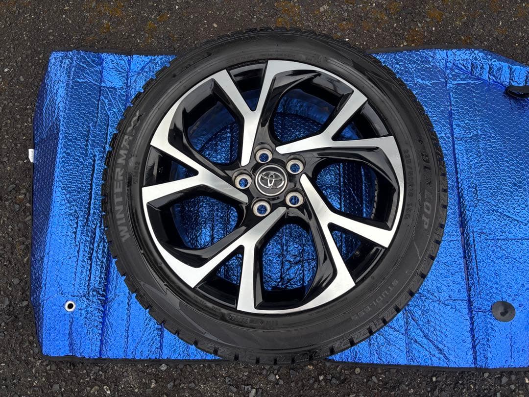 トヨタ 純正アルミ　タイヤDUNLOPウィンターMAXX スタッドレス18インチ