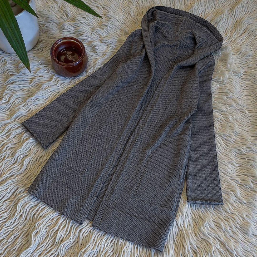 美品　FOXEY フォクシー フード付ロングニットコート グレー 日本製