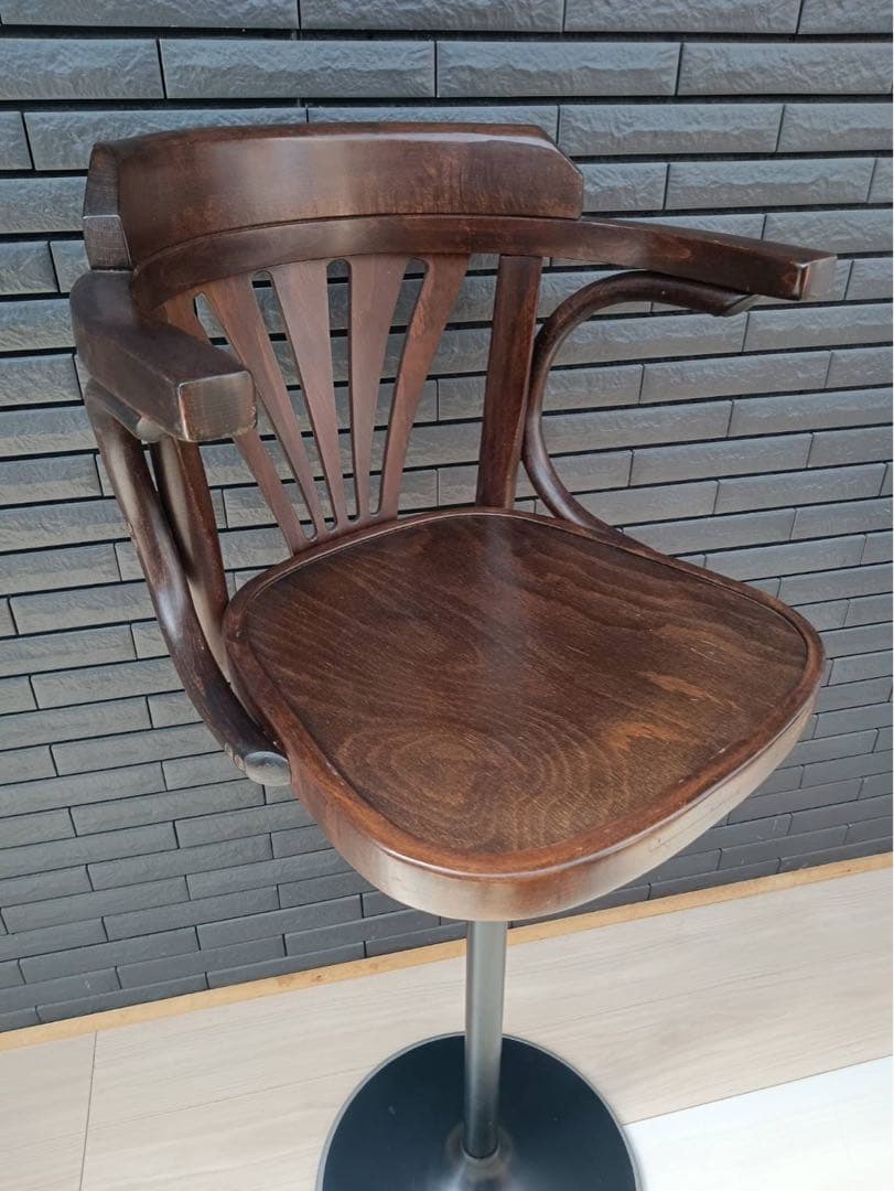 送料込み　アンティーク　ベントウッドチェア　カウンターチェア
