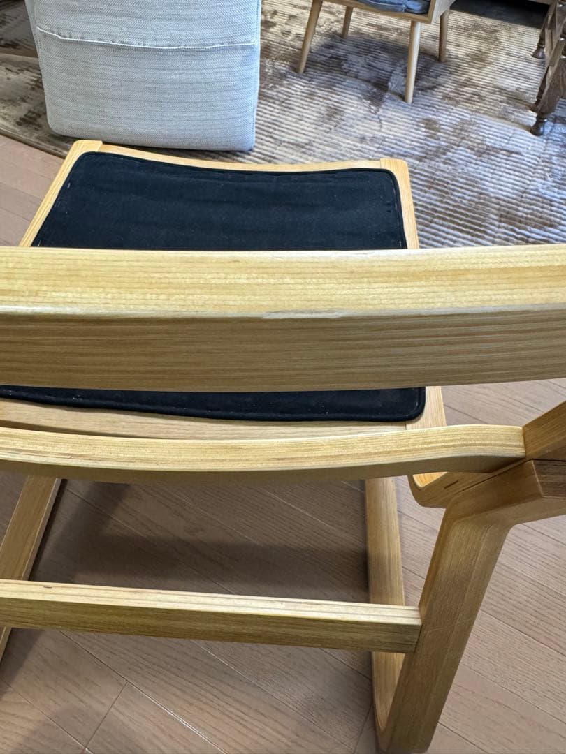 無印良品・オーク材・リビングでもダイニングでもつかえるソファチェア　カバー付き