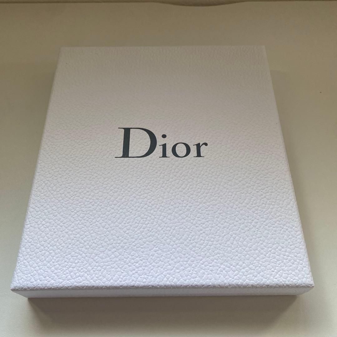 Dior ミラー　　スタッズロゴ ブラックノート