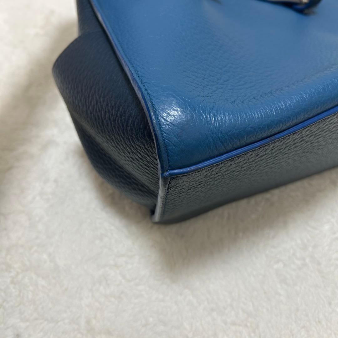 美品✨フルラ ジョーヴェ トートバッグ シボ革 大容量 ブルー グレー ネイビー