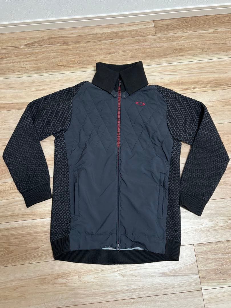 値下げ9000円→8000円ゴルフオークリーハイブリッドセーターブルゾン