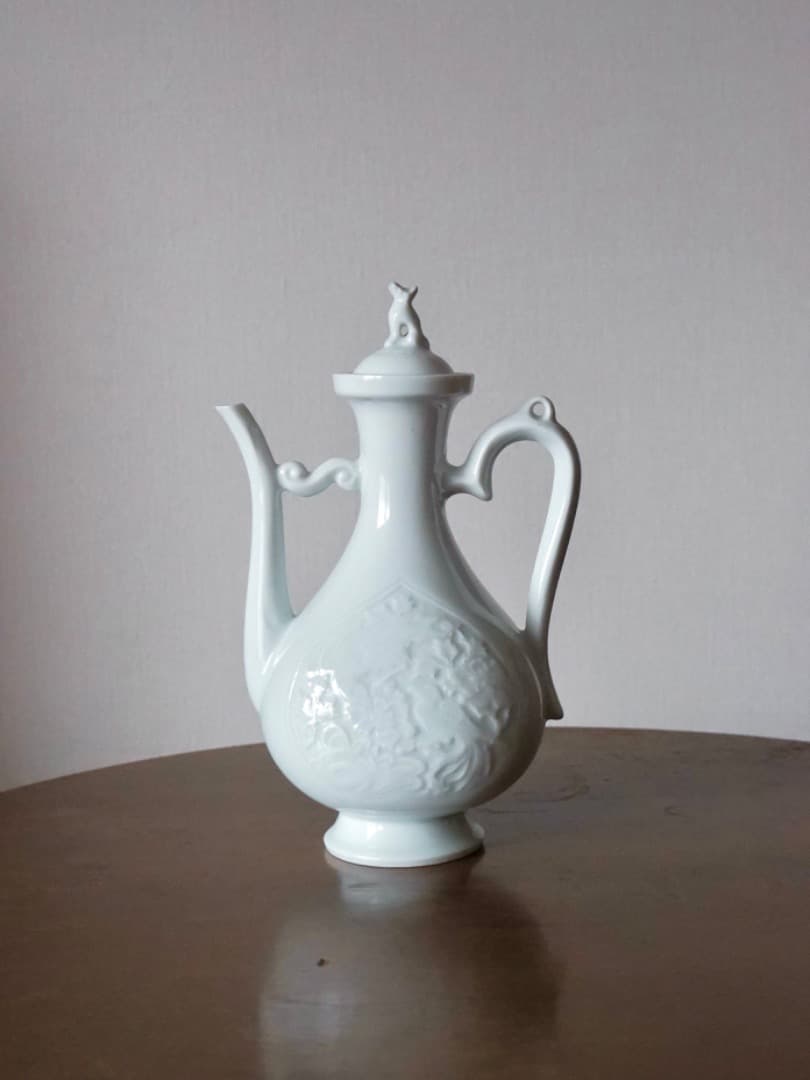 平安石亭　松本石亭　白磁彫花　仙盞瓶　水注　茶道具　現代工芸Q2351