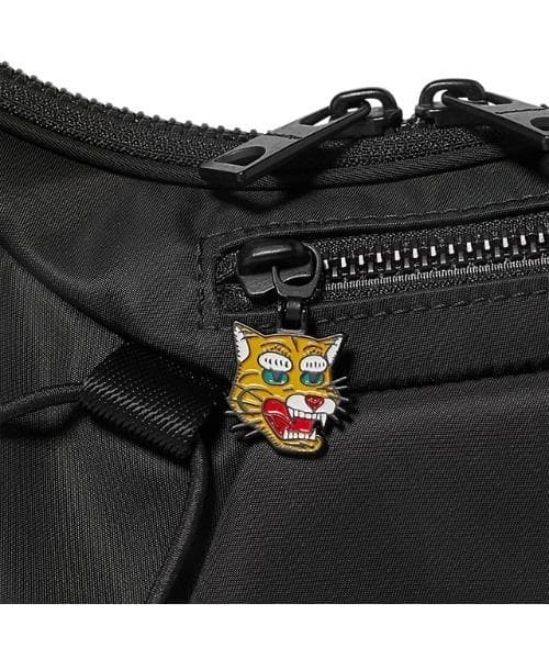 オニツカタイガー スモールメッセンジャーバッグ　新品　未開封　ブラック