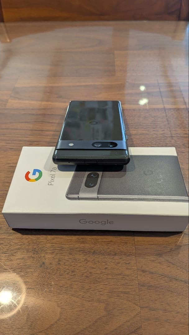 Google Pixel 7a 本体 チャコール　美品　SIMフリー