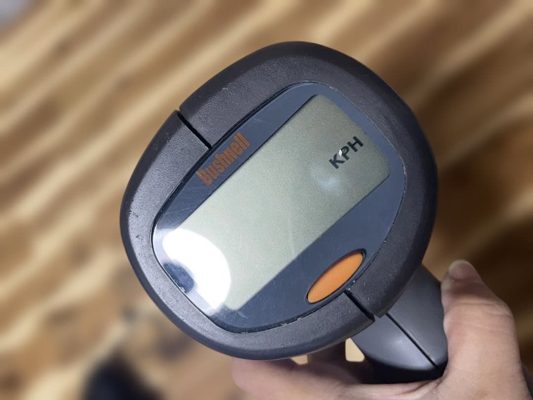 Bushnell ブッシュネル スピードガン Velocity スピード測定器