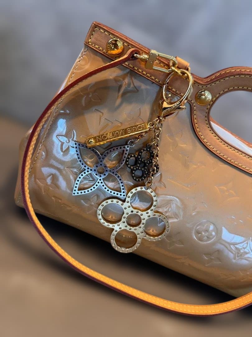 Louis Vuitton ビジューサック・タバージュ バッグチャーム