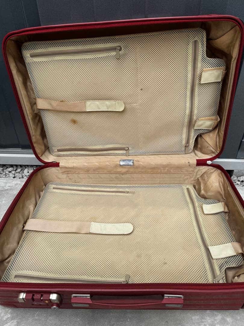 リモワ　サルサデラックス　63L 4輪