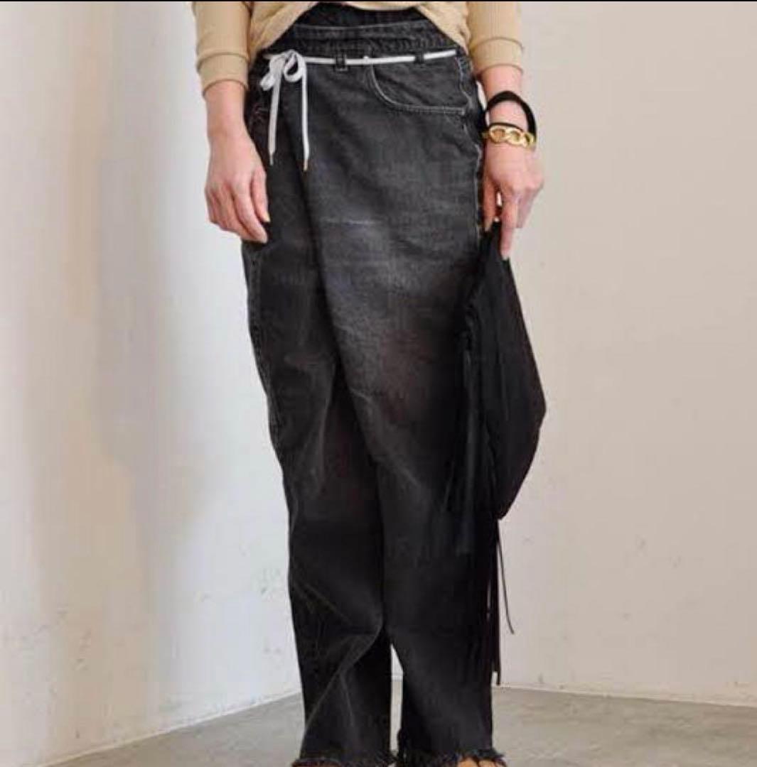 メゾンエウレカ　ブラックデニム