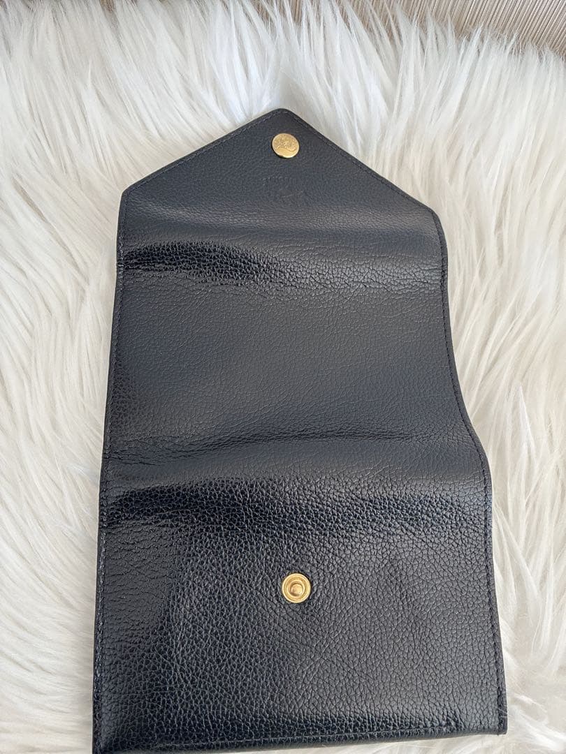 未使用級 IL BISONTE ミディアムウォレット 本革 財布 レザー