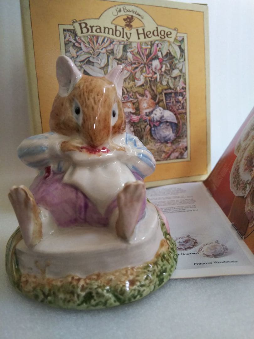 ロイヤルドルトン 希少ブランブリーヘッジ MR.TOADFLAX