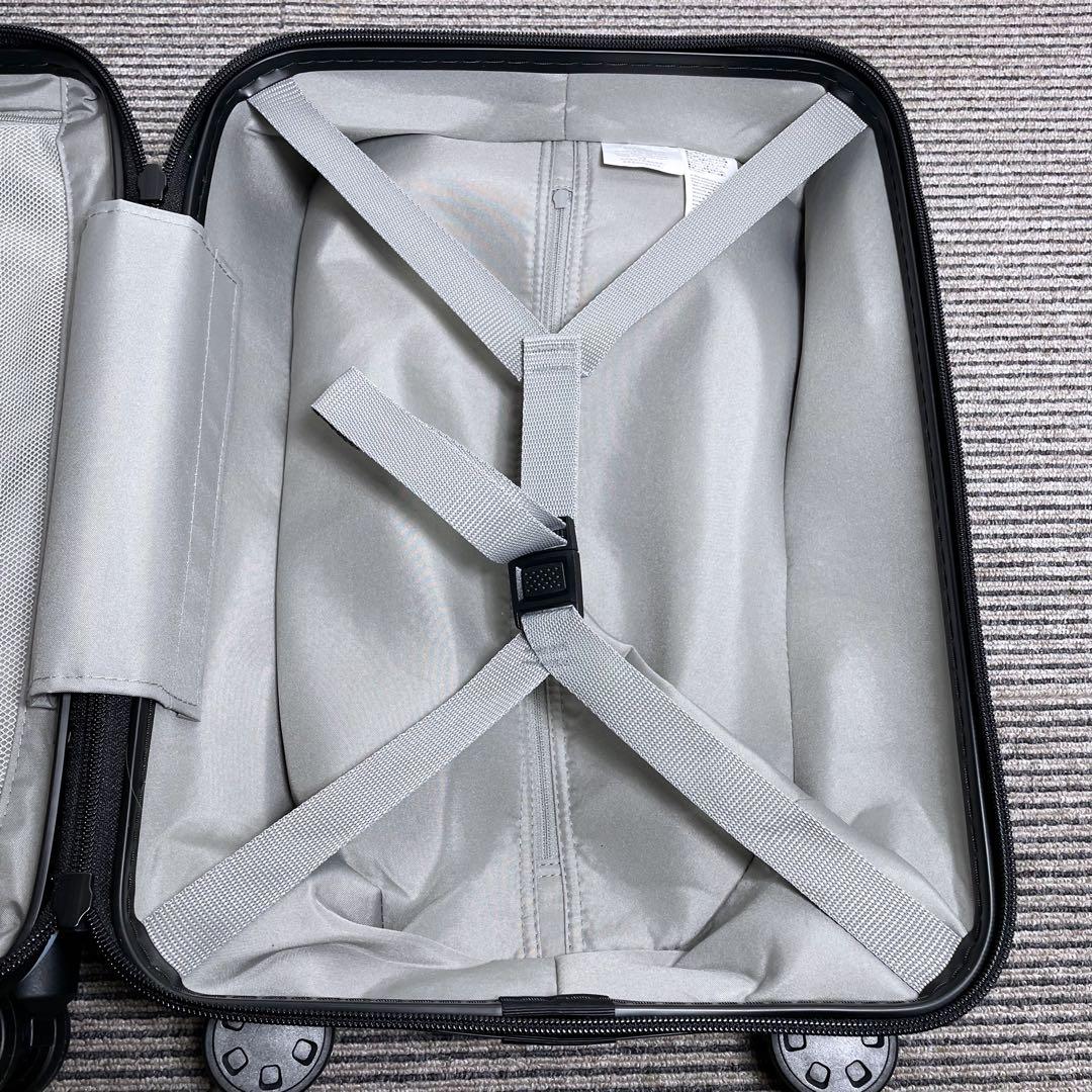 無印良品 バーを自由に調節できる ハードキャリーケース 20L 機内持込可能